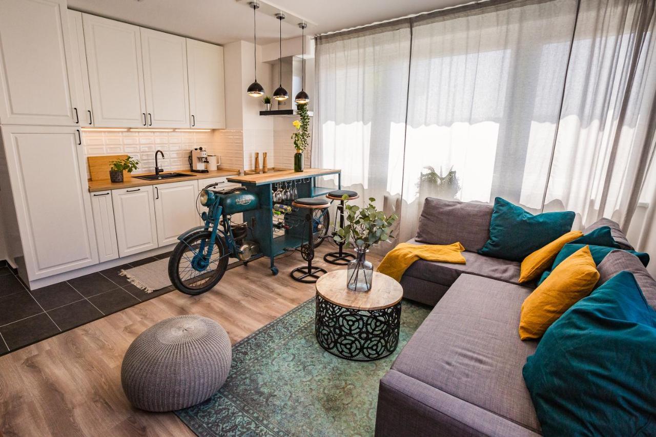 Stylish Oasis Central Apartment With Ac And Parking 부다페스트 외부 사진